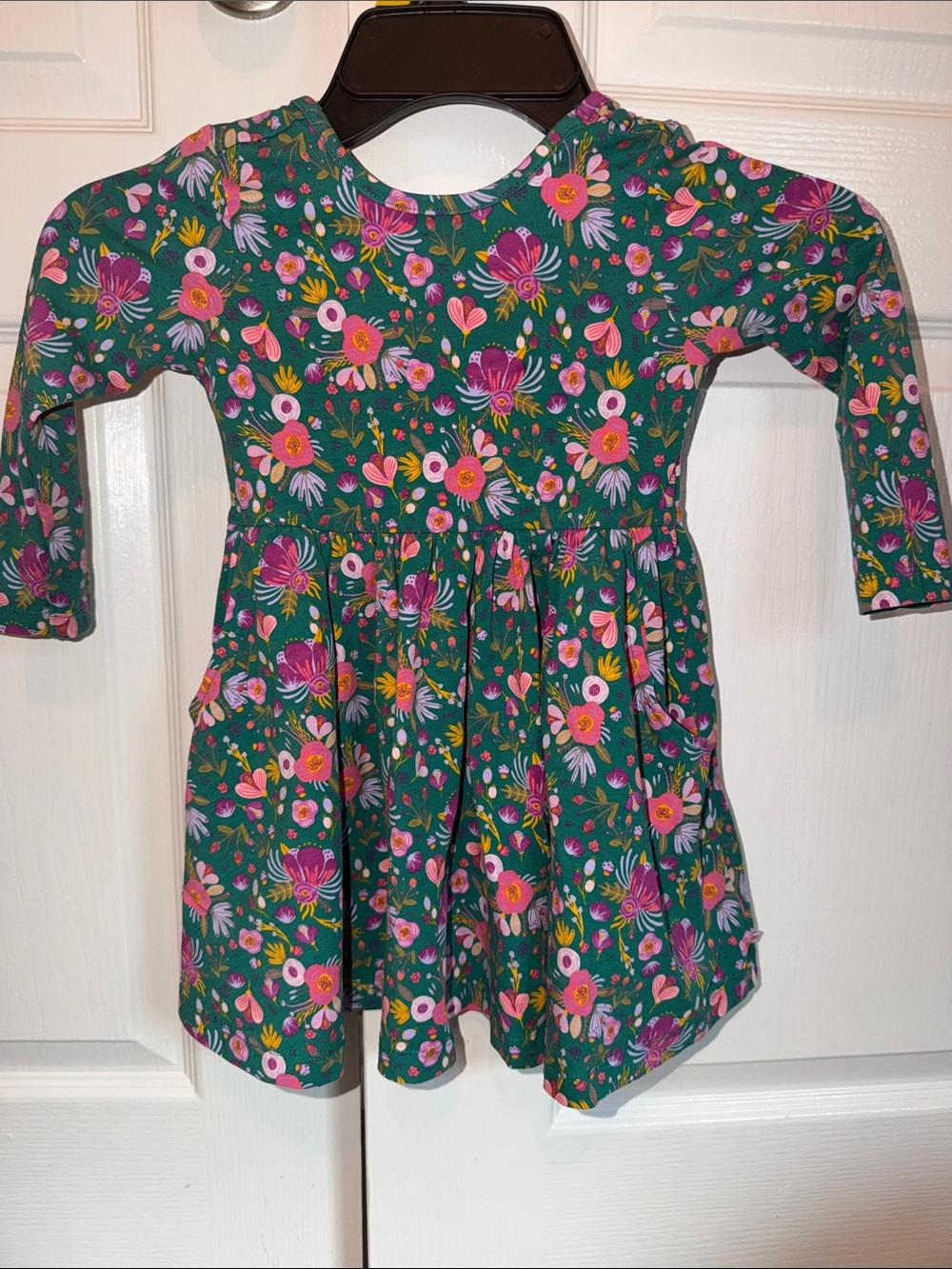Ruffle Butts Emerald Floral Long Sleeve Twirl Dress w/pockets size 3T, bow